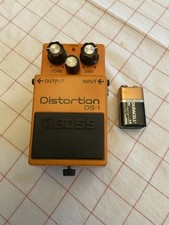 Pedal de efeitos de distorção de guitarra elétrica Boss DS-1 - funcionando, testado comprar usado  Enviando para Brazil