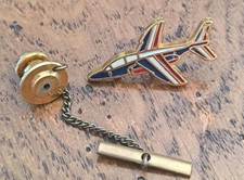 Insigne pin avion d'occasion  Saint-Pierre-d'Oléron