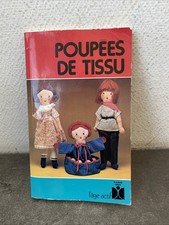 Ancien livre poupées d'occasion  Drumettaz-Clarafond