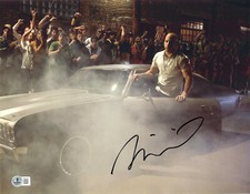 Vin diesel signed d'occasion  Expédié en Belgium