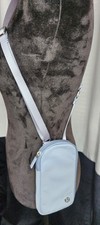 Bolsa carteira tiracolo Lululemon Phone Case | Cor cinza leve comprar usado  Enviando para Brazil
