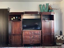 Large entertainment center for sale  Amarillo