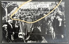 Carte Photo CPA ISÈRE Les Roches-de-Condrieu Grève Manifestation syndicat C G T na sprzedaż  Wysyłka do Poland