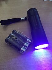 Tocha localizadora de bolas de golfe - 9 LED luz ultravioleta UV - BATERIAS GRÁTIS, usado comprar usado  Enviando para Brazil