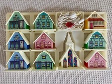 Antigo Regency Industries ALPINE VILLAGE 10-PC Conjunto Casa/Igreja de Plástico com LUZES comprar usado  Enviando para Brazil
