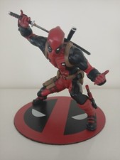 Figurine deadpool kotobukiya d'occasion  Nort-sur-Erdre