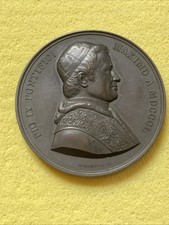 Medaglia straordinaria pio usato  Milano