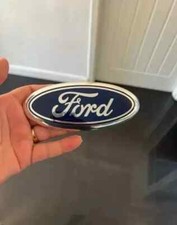 BOTA TRASEIRA FORD 145mm X 58mm azul e prata emblema foco (mk3) c-max grand c-max ka comprar usado  Enviando para Brazil