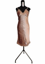 Vestito rosa longuette usato  Italia