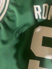 Maglia celtics firmata usato  Spedire a Italy