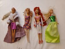 Lotto bambole barbie usato  Saronno