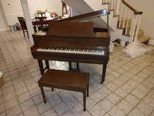 Star piano company for sale  Maurice