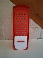 Tupperware spaetzle party d'occasion  Ballan-Miré