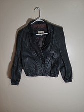 Womens bermans cropped for sale  Knapp