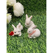 Set easter white for sale  North Highlands