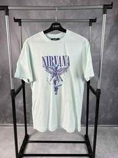 Camiseta logotipo grande no útero do Nirvana comprar usado  Enviando para Brazil