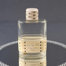 Vide flacon parfum d'occasion  Flavy-le-Martel