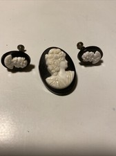 Beautiful black white for sale  Dover