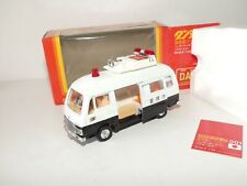 Nissan caravan police d'occasion  Belz