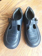Chaussures sandales garçon d'occasion  Paris XV