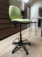 Office furniture online for sale  CHIPPENHAM