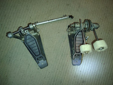 Pedal de bateria contrabaixo Pearl precisa de alguns parafusos quadrados comprar usado  Enviando para Brazil