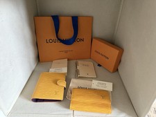 Capa agenda compacta amarela Louis Vuitton Epi com papel e porta-chaves 6 anéis comprar usado  Enviando para Brazil