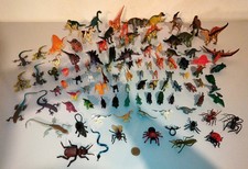 Gros lot dinosaures d'occasion  Saint-Bonnet-de-Joux
