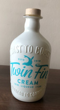 Twin fin cream for sale  GATESHEAD