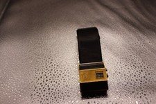 NIXON THE ROTOLG couro preto, ouro. bateria precisa comprar usado  Enviando para Brazil