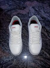 Levi scarpe bianche usato  Italia