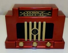 Radio retro plastique d'occasion  Saint-Bonnet-de-Joux