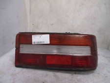 Feu arriere droit d'occasion Feu arriere droit d'occasion  Fère-en-Tardenois