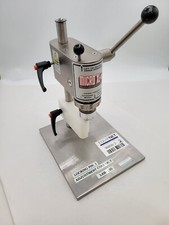Crimpador de bancada Kebby Industries Micro XL 4300 com base 8x12 cabeça de crimpagem 13mm comprar usado  Enviando para Brazil