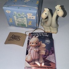 Precious moments giraffes for sale  Endeavor