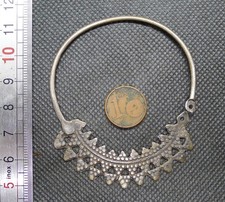 5cm boucle oreille d'occasion 5cm boucle oreille d'occasion  Sarzeau