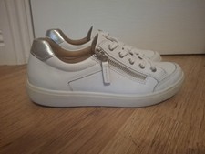 Hotter women chase for sale  CARDIFF