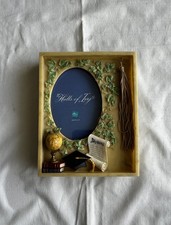 Halls ivy picture for sale  Sanford