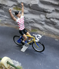 Cycliste maillot pois d'occasion  Harnes