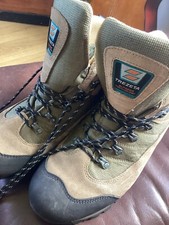 Men hiking boots for sale  STORNOWAY