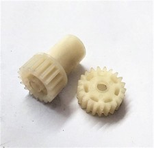 Kit ingranaggi trasmissione usato Kit ingranaggi trasmissione usato  Piano di Sorrento