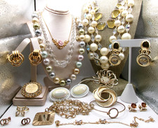 Vintage costume jewelry for sale  Houston