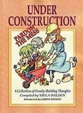 Under construction: Pardon the mess : a collection of family-building though... comprar usado  Enviando para Brazil
