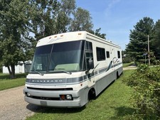 1996 winnebago discoverer for sale  Atlantic