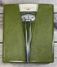 Balança de banheiro vintage 69’s/70’s Metal Detecto verde abacate ainda funcionando comprar usado  Enviando para Brazil