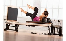 STOTT PILATES Merrithew V2 Max/Rehab V2 Max prancha de salto 24", usado comprar usado STOTT PILATES Merrithew V2 Max/Rehab V2 Max prancha de salto 24", usado comprar usado  Enviando para Brazil