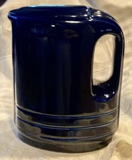 Jarro de água Westinghouse Art Deco azul cobalto geladeira por Hall China Co comprar usado Jarro de água Westinghouse Art Deco azul cobalto geladeira por Hall China Co comprar usado  Enviando para Brazil