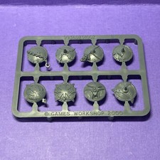 Warhammer shield sprue usato  Borgaro Torinese