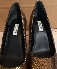 Tacchi donna guess usato  Montebello Vicentino