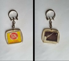 Porte clés super d'occasion  Espéraza